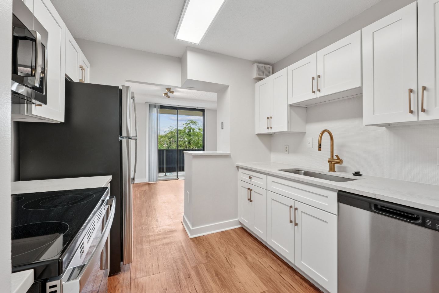 Riverside Apartments Image 25