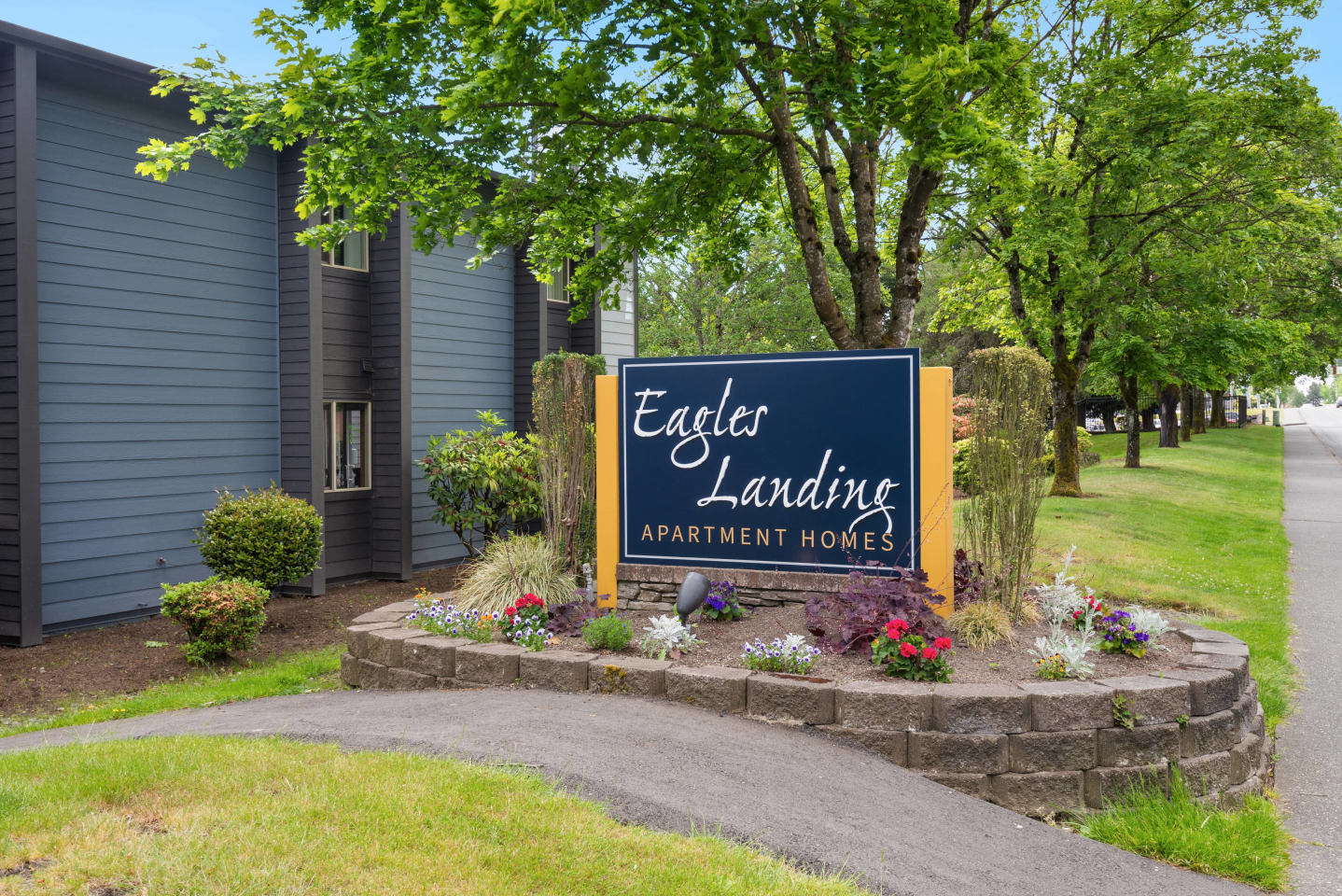 Eagles Landing Image 12