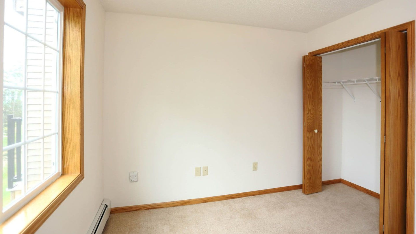Mill Pond  Apartments Image 27