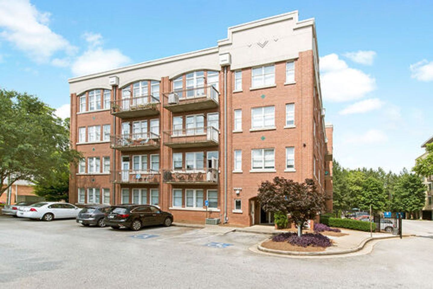 Ice House Lofts Image 1
