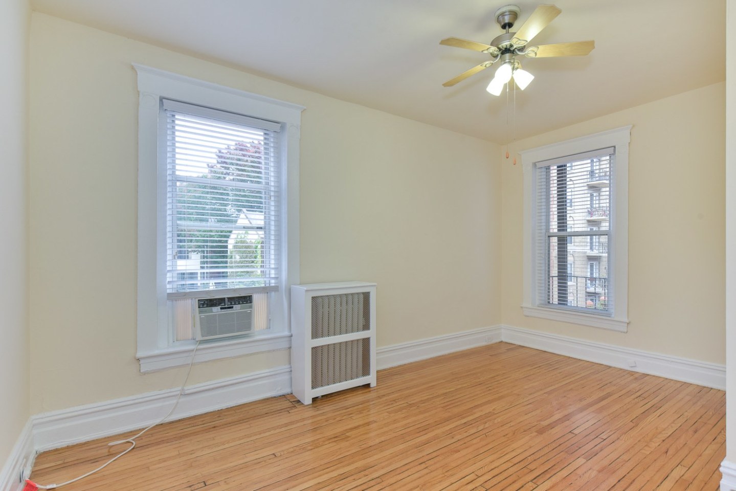 Dupont Apartments Image 18
