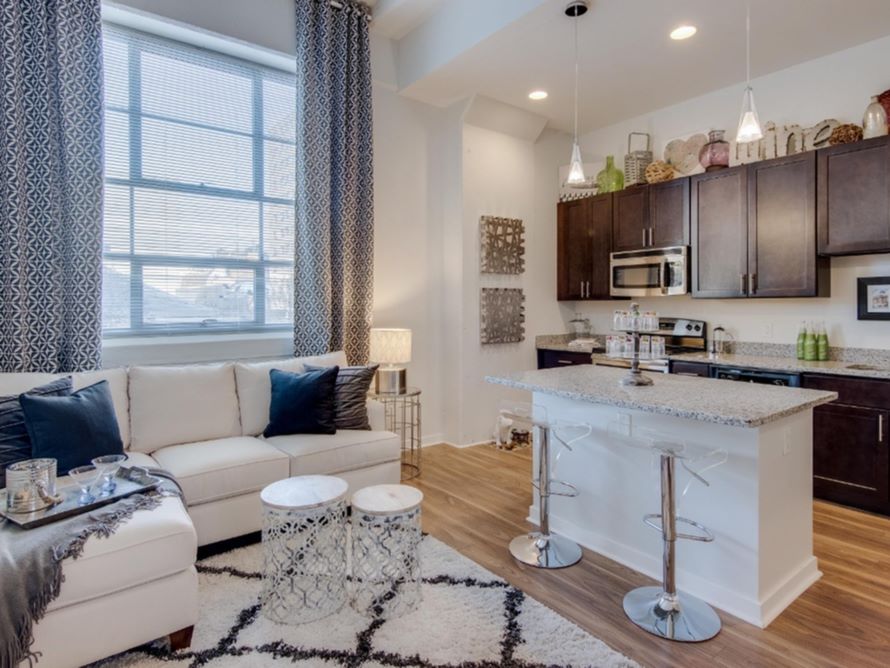 520 Park Image 5