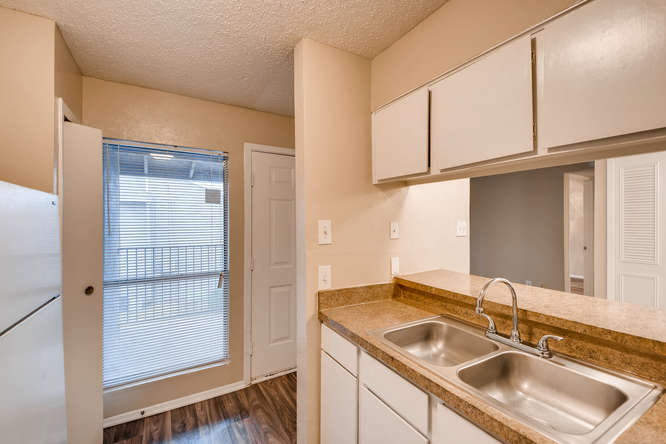 MARFA Apartments Image 23