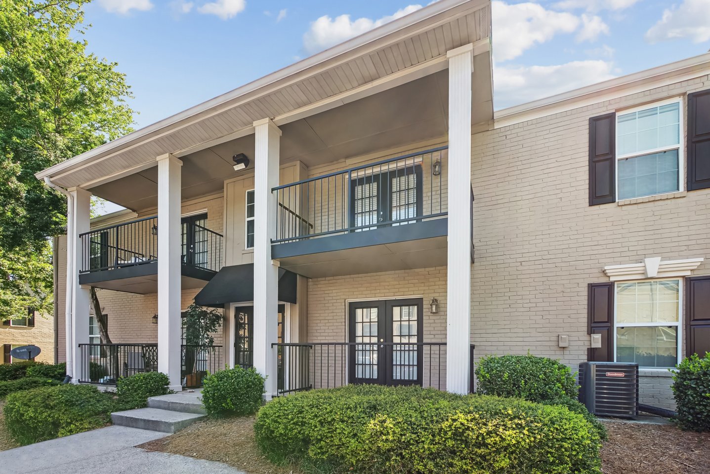 Elme Sandy Springs Image 39