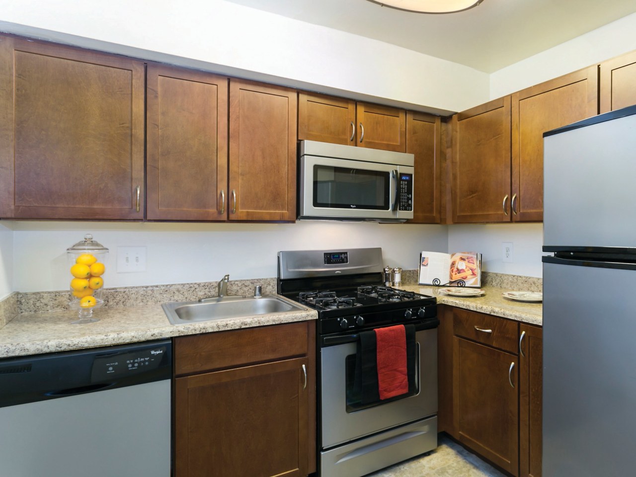Saddle Brooke Apartments Image 9