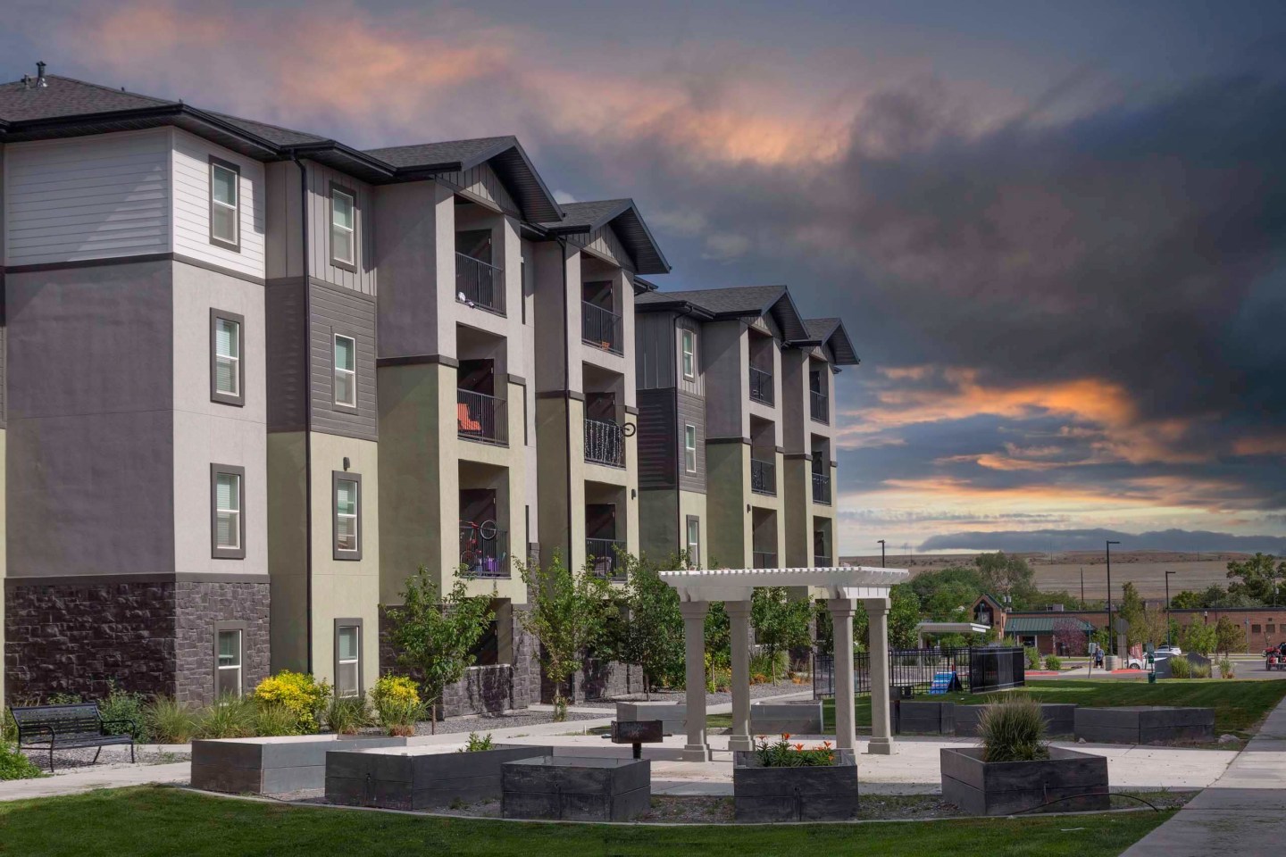 Oquirrh Hills Image 17
