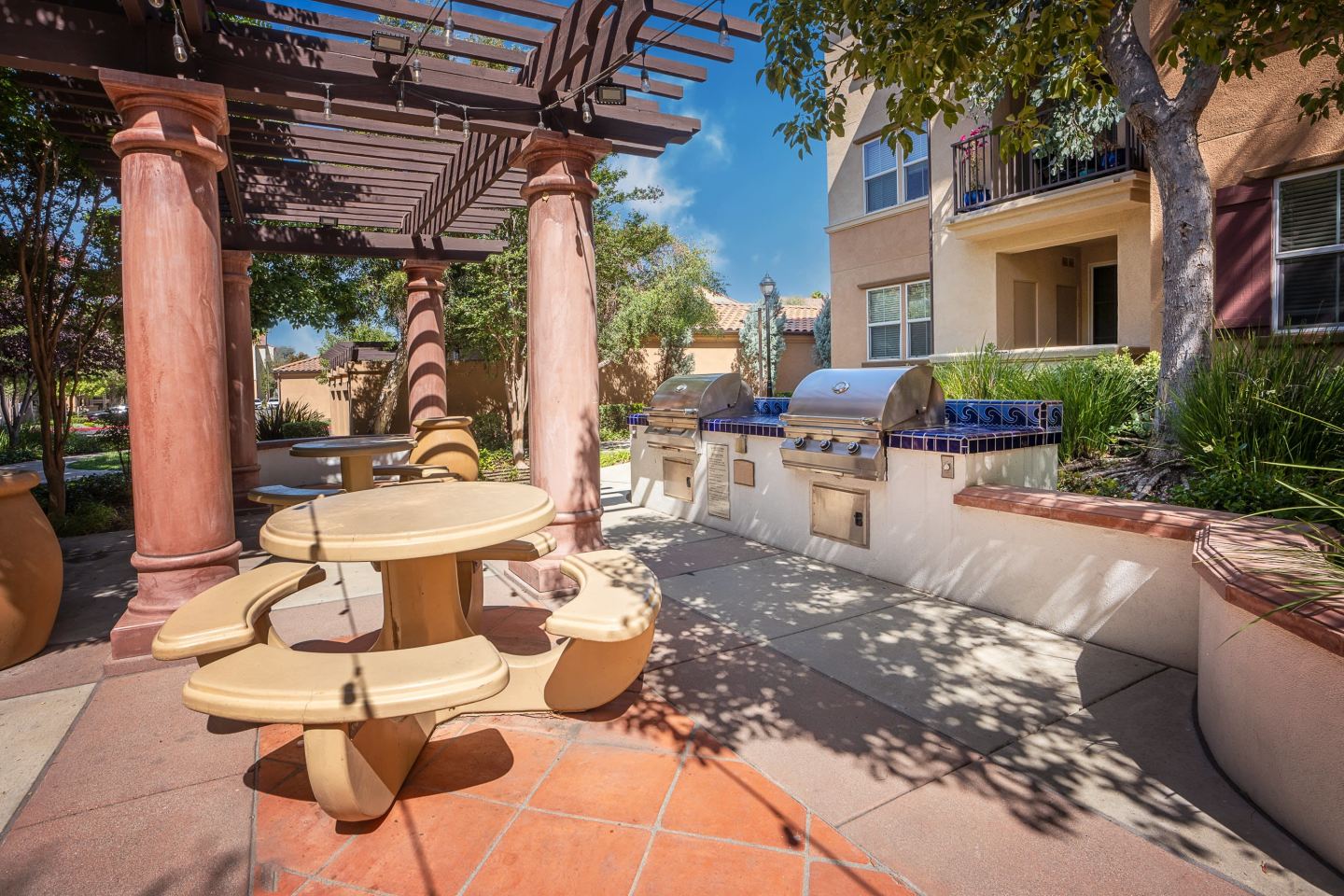 College Park Apartment Homes Image 10