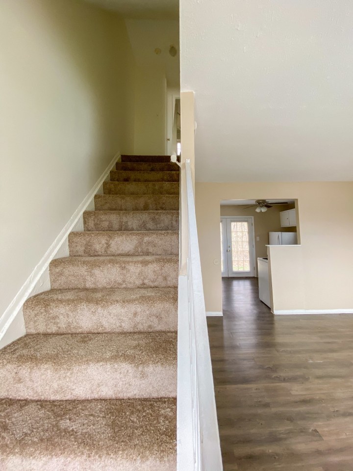 Evergreen Village Apartments & Townhomes Image 10