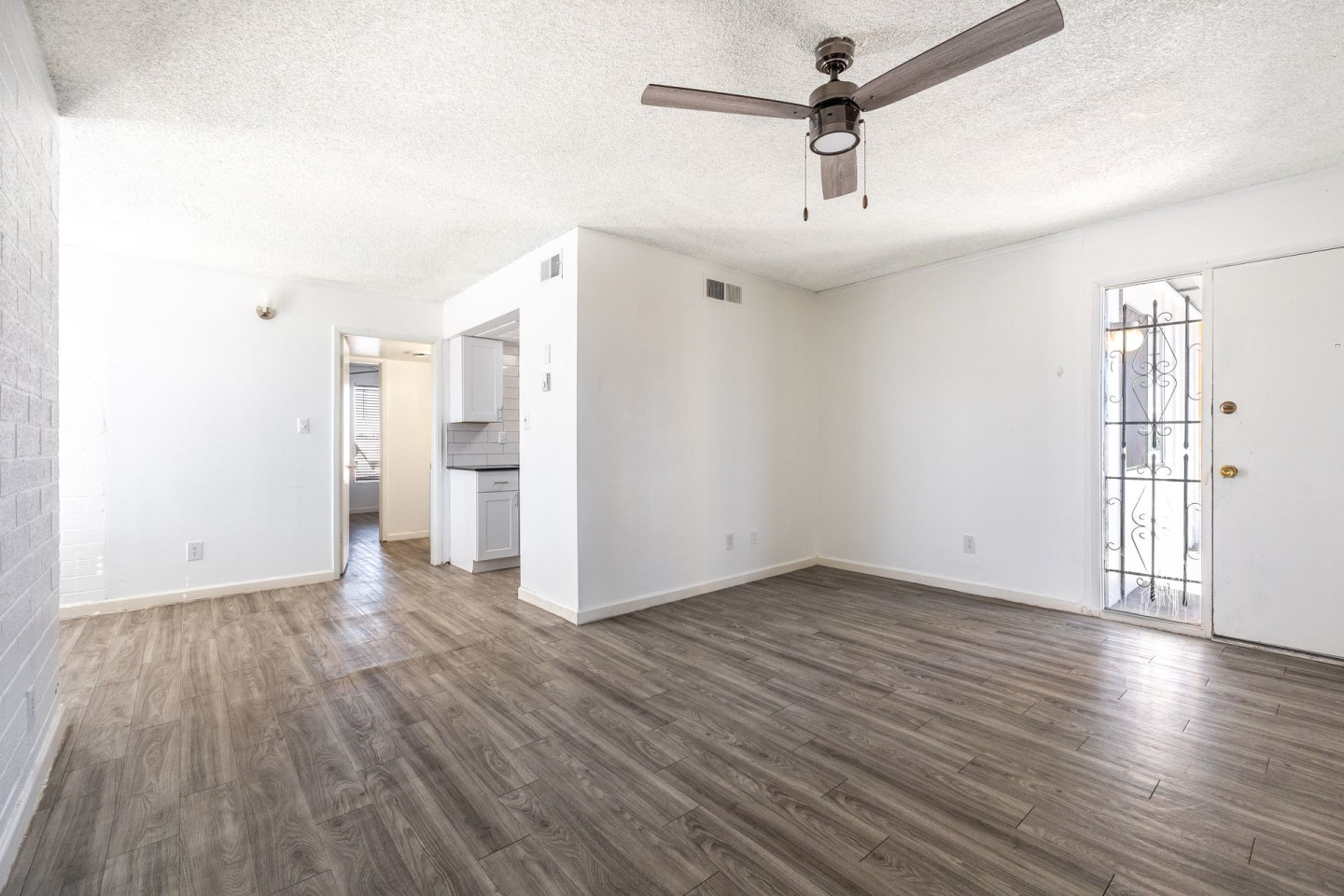 Park West Apartments Image 2