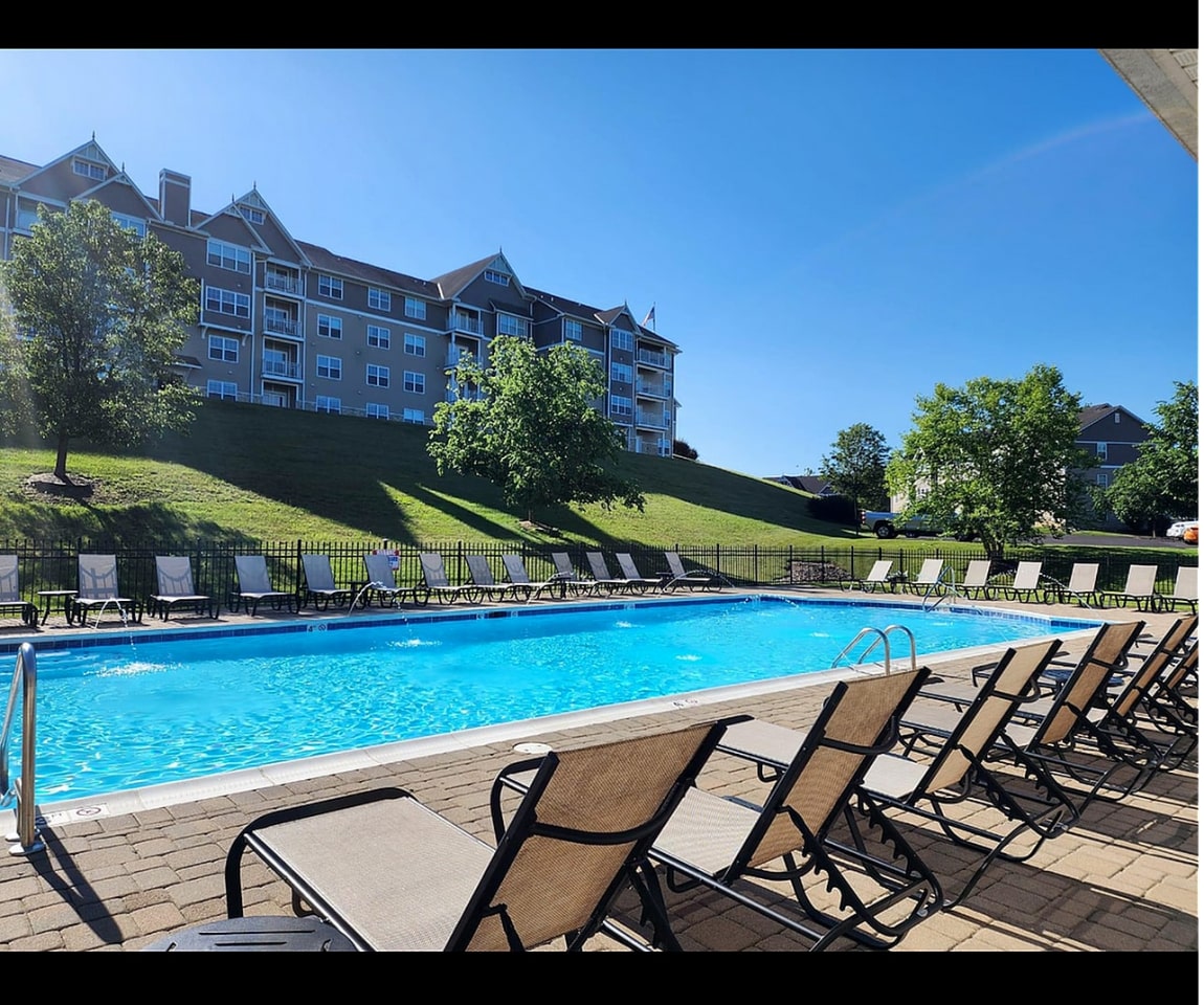 Water's Bend Apartments Image 19