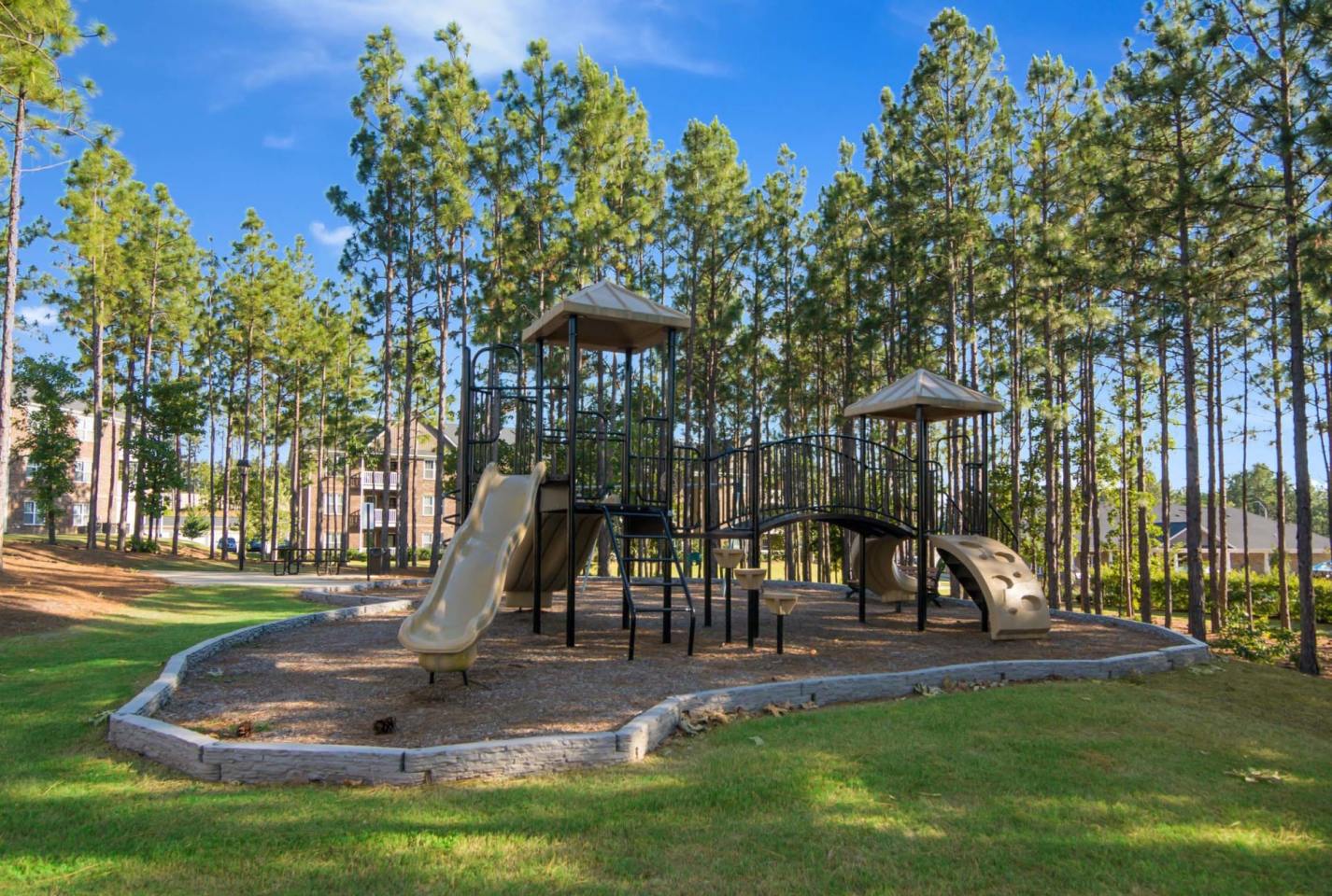 Luxe and Legends at Morganton Park Image 37