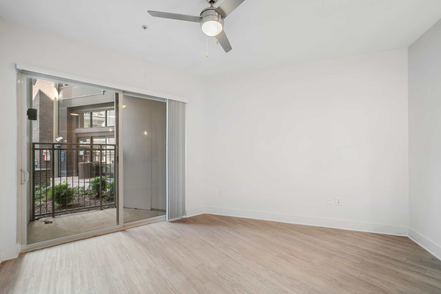 Arlo Decatur Apartments Image 30