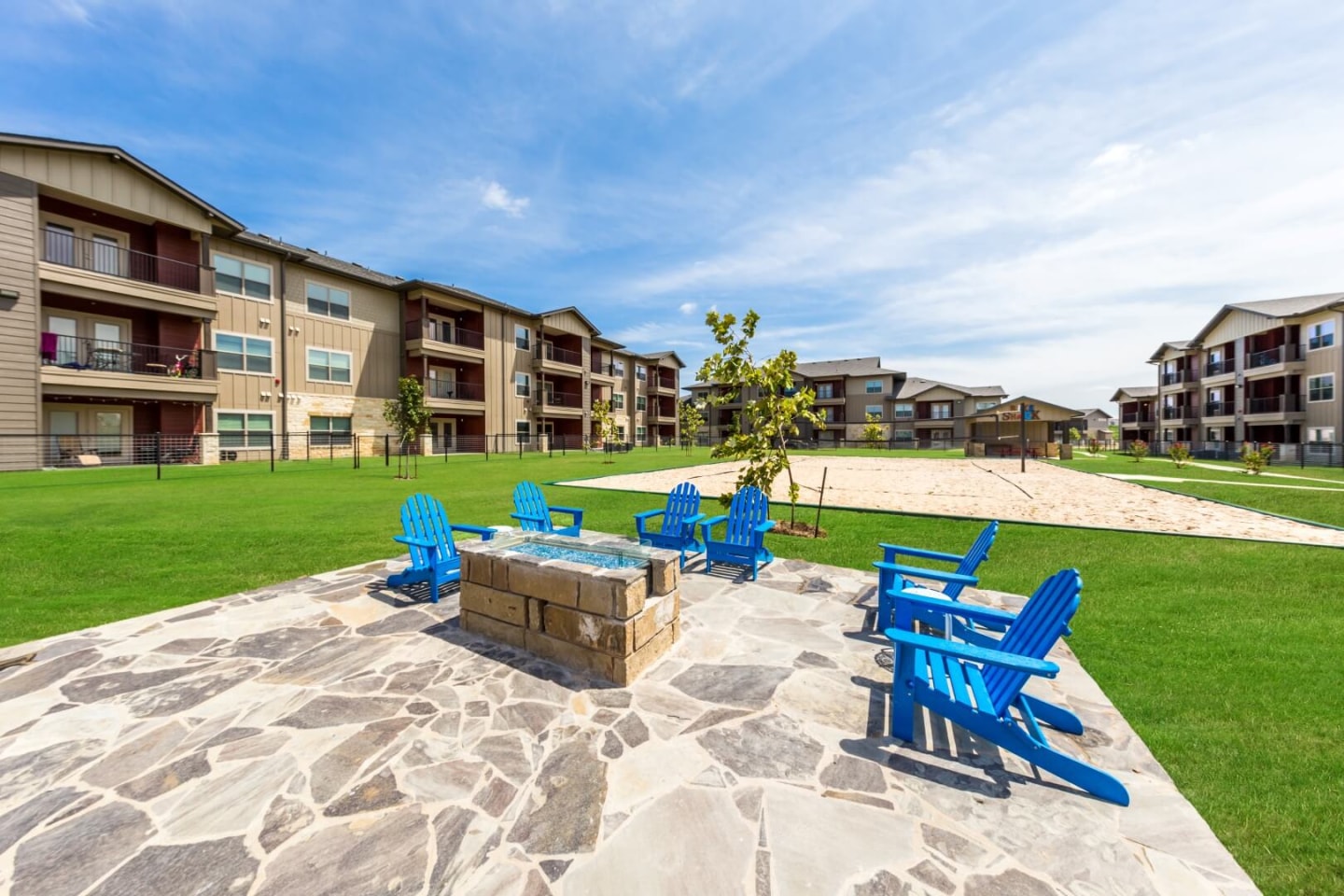 Legacy Creekside Apartments Image 2