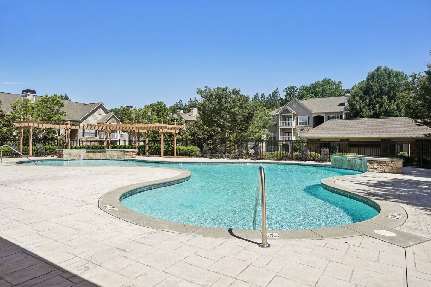 Wesley Stonecrest Apartments at Lithonia Image 3