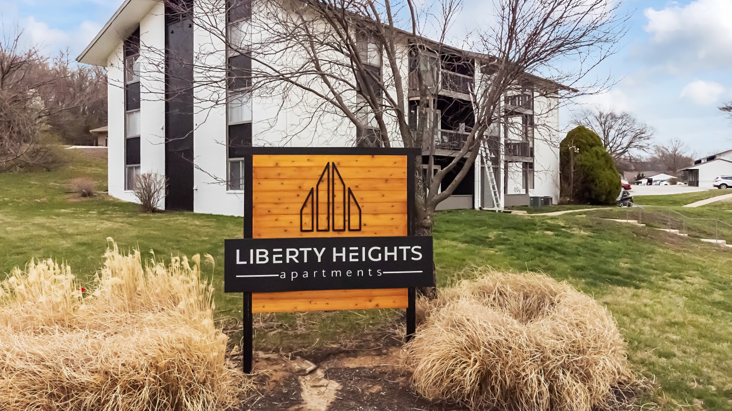 Liberty Heights Image 17