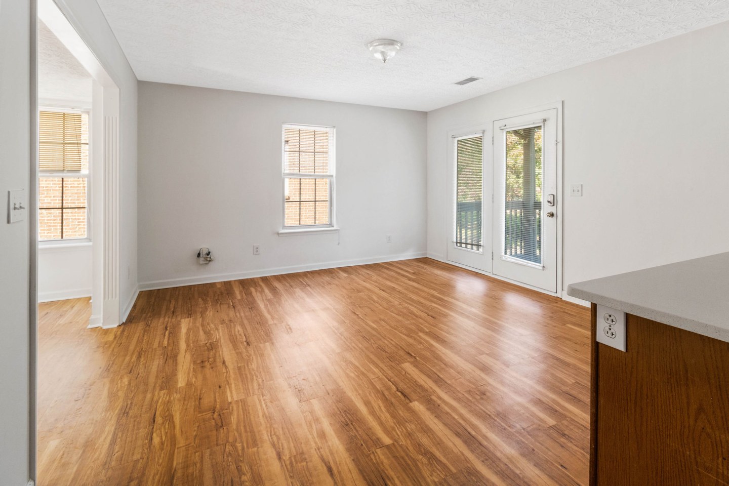Eagle Creek Townhomes Image 12