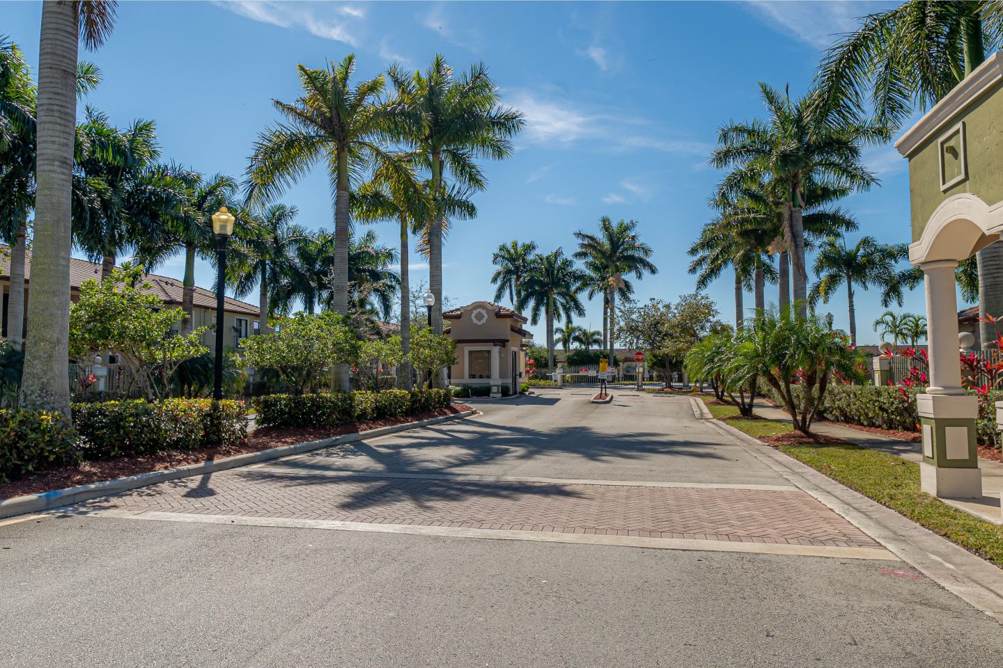 CLO Venice at Crystal Lakes Image 14