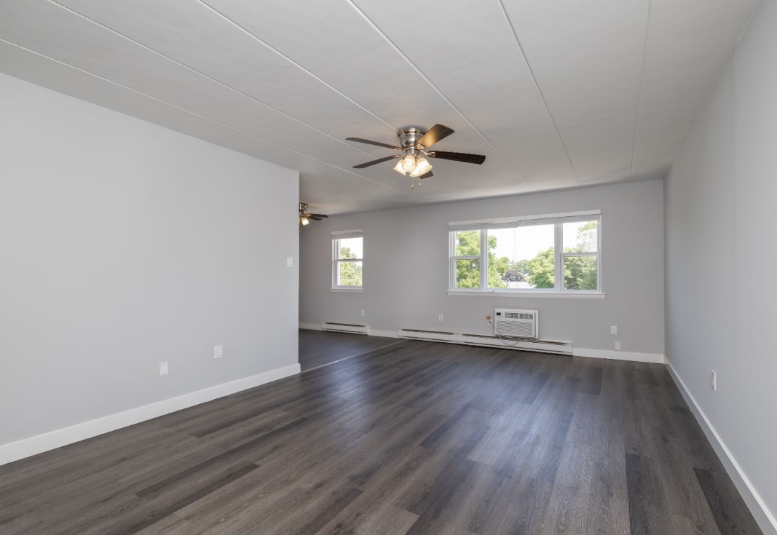 Laverock Place Apartment Image 3