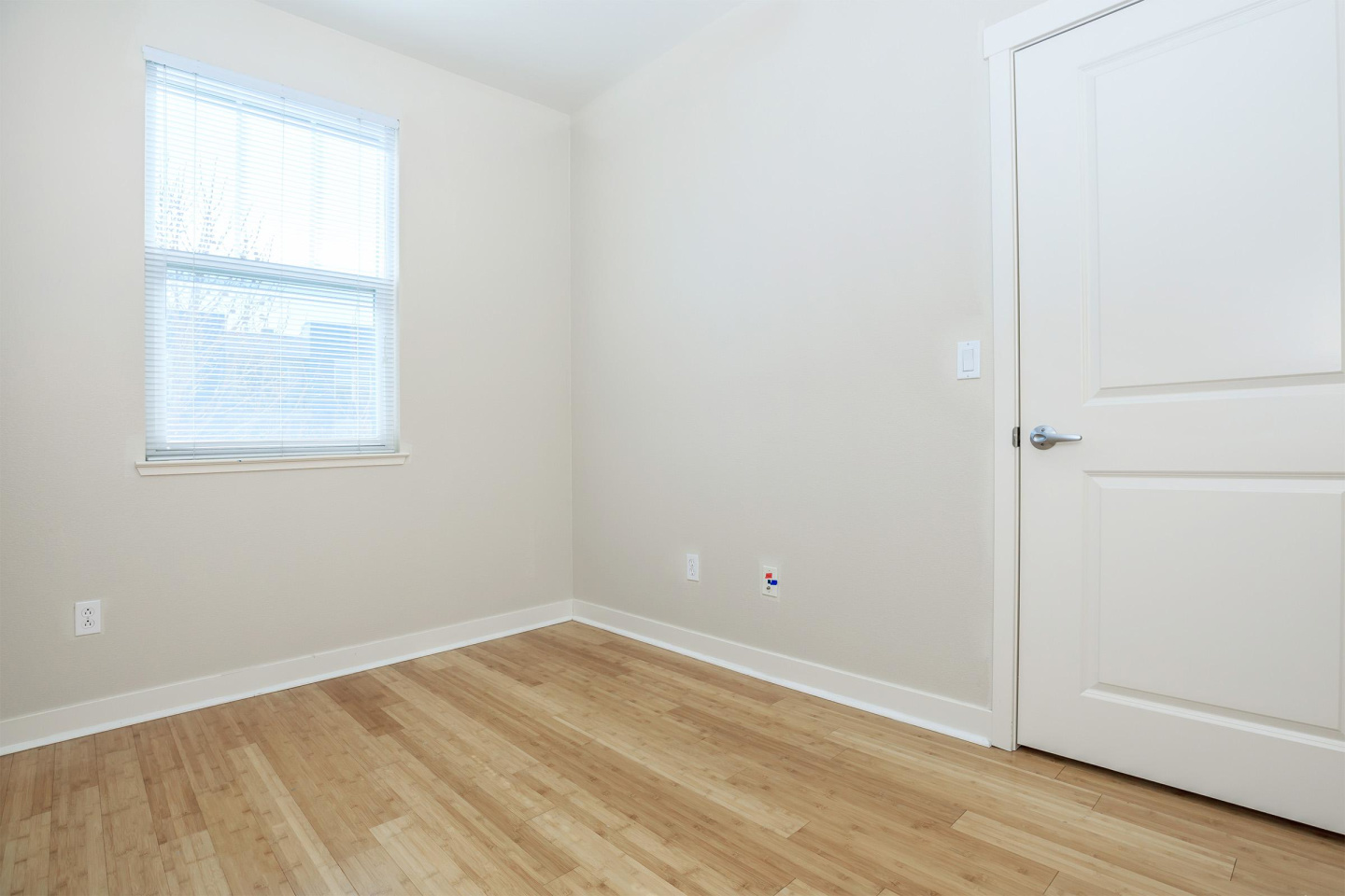 Oak Walk Image 49