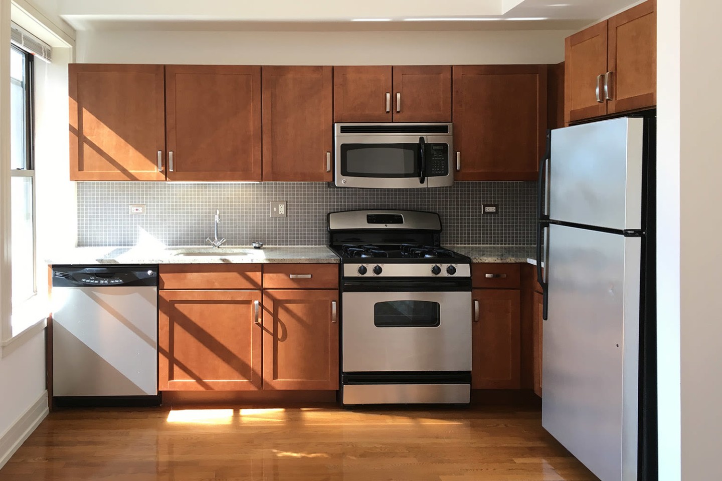 5234-5244 S. Ingleside Ave. Image 12