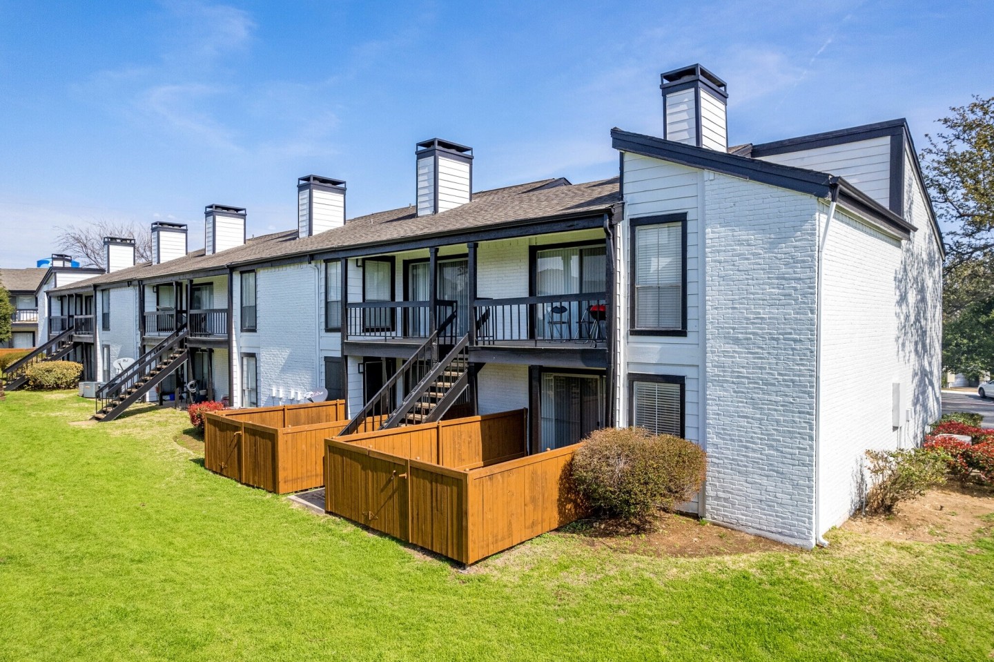 Keller Oaks Apartments Image 18