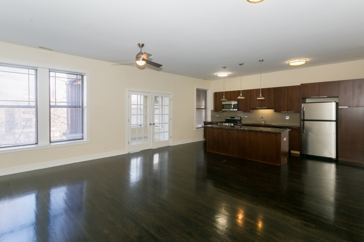 5118  S. Greenwood Image 10