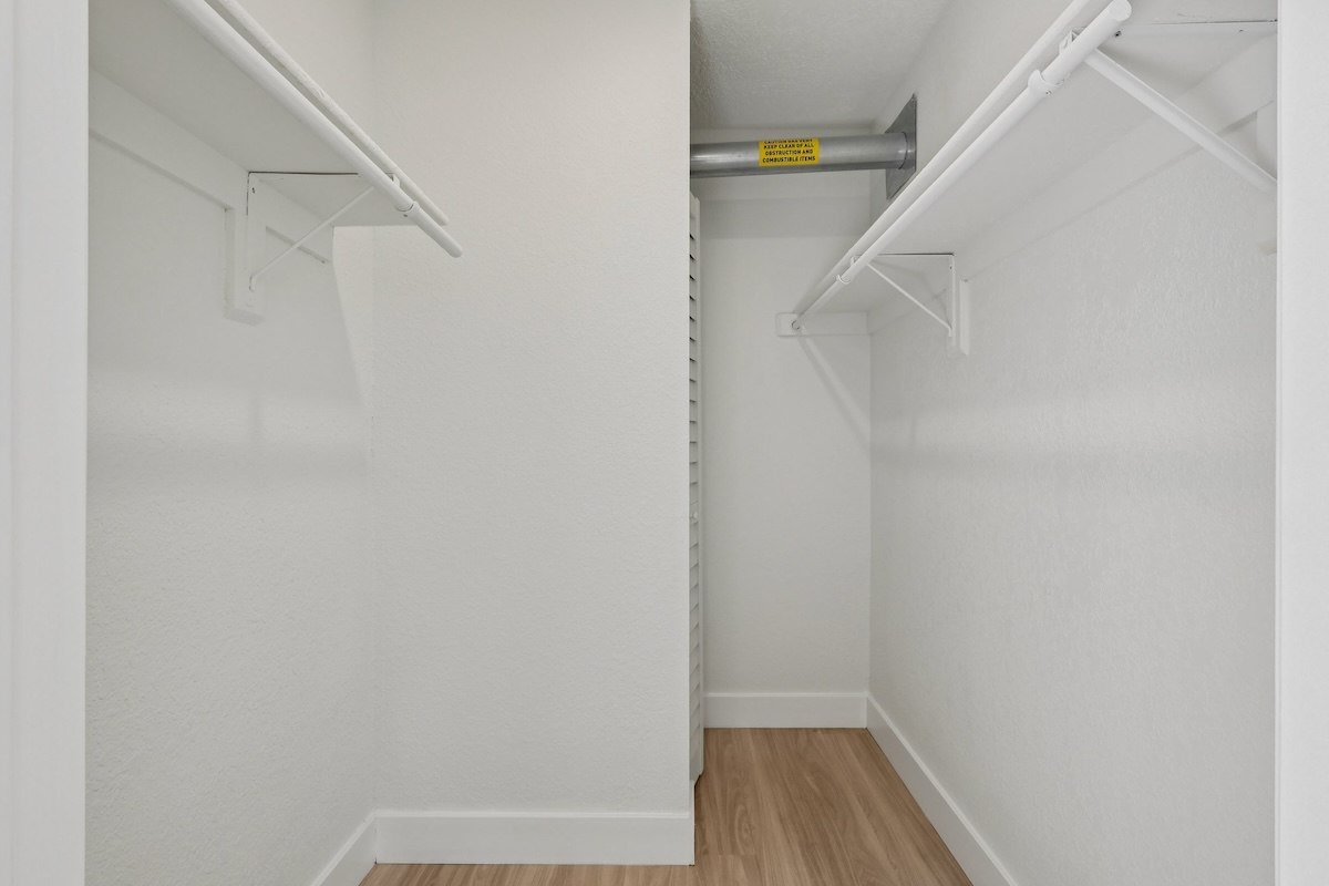 Haven on Canal Image 16