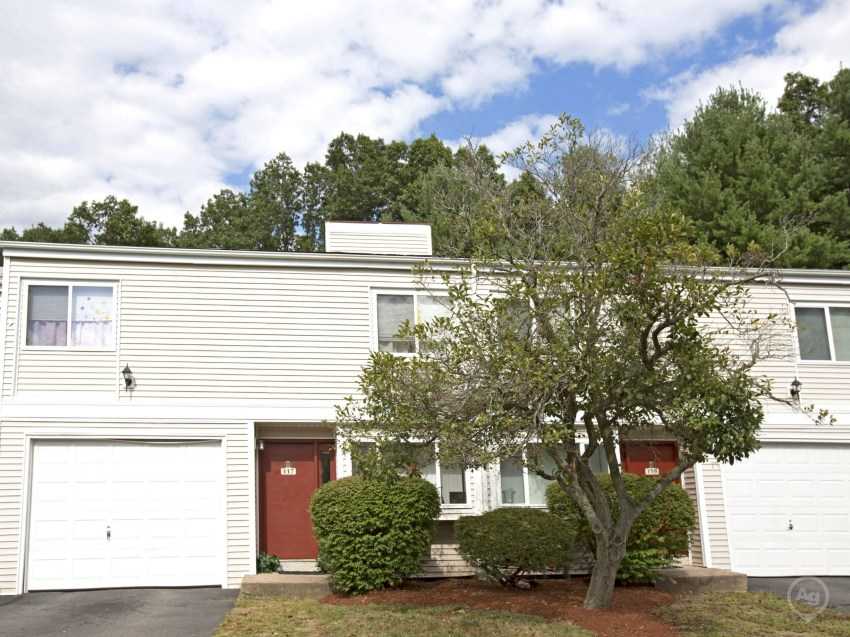 Windsor Crossing Apartments Image 9