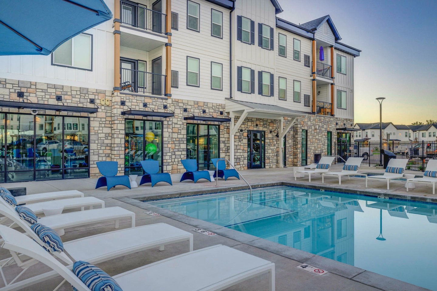 Aria Townhomes and Apartments Image 12