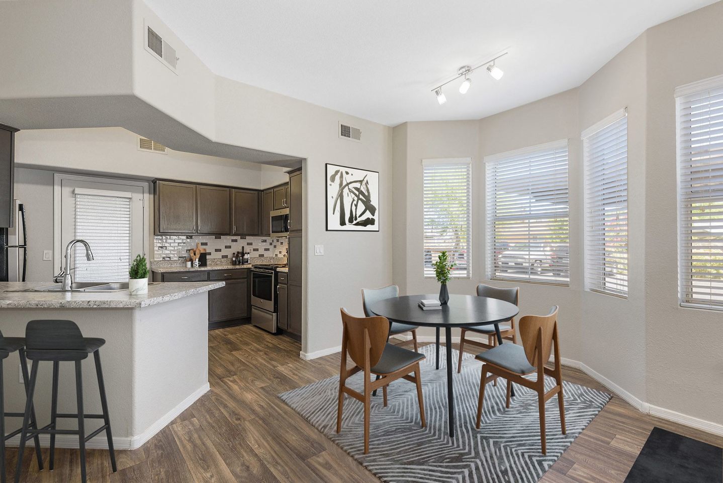 Cambria Apartments Image 5