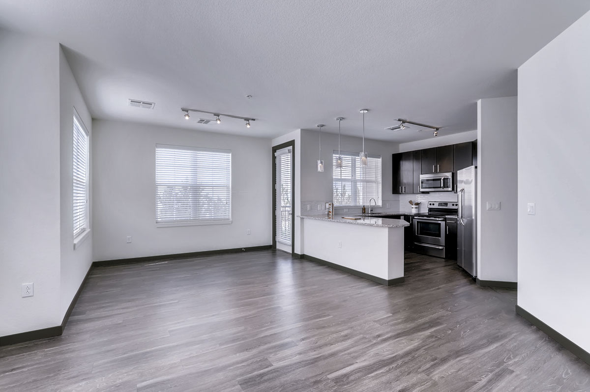 Centre Court Apartments Image 29