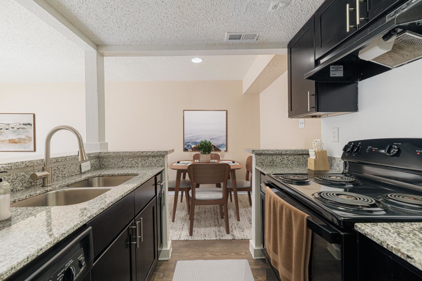 High Point Village Apartments Image 5