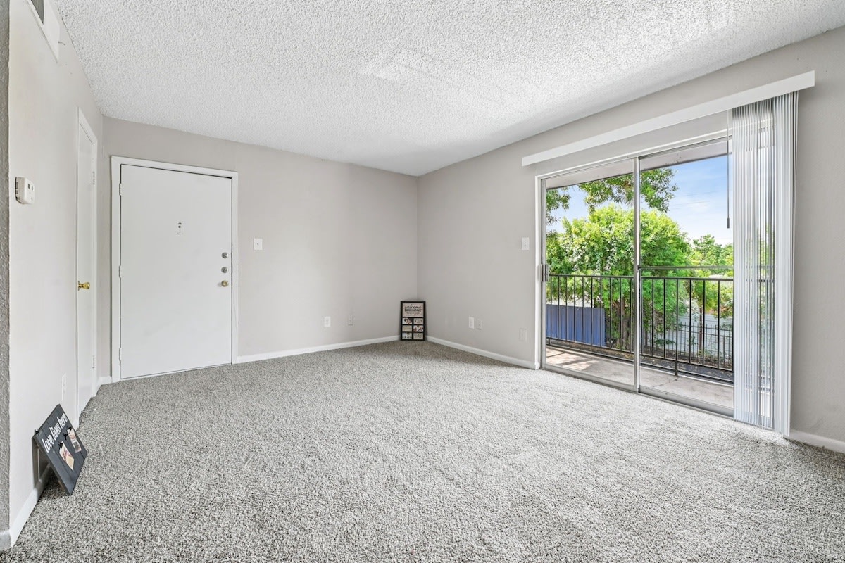 Pine Creek Apartments Image 54