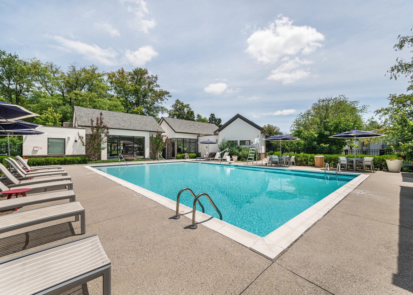 Cedar Place Image 19
