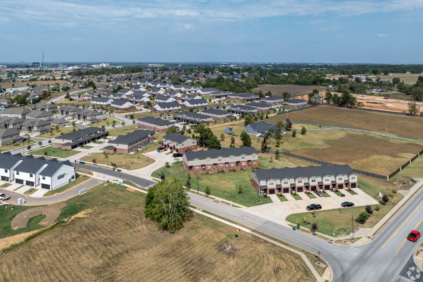 Summit Townhomes Image 11