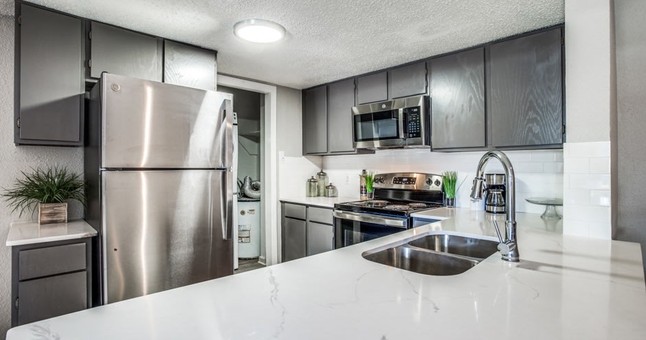 Preslee Apartments Image 3
