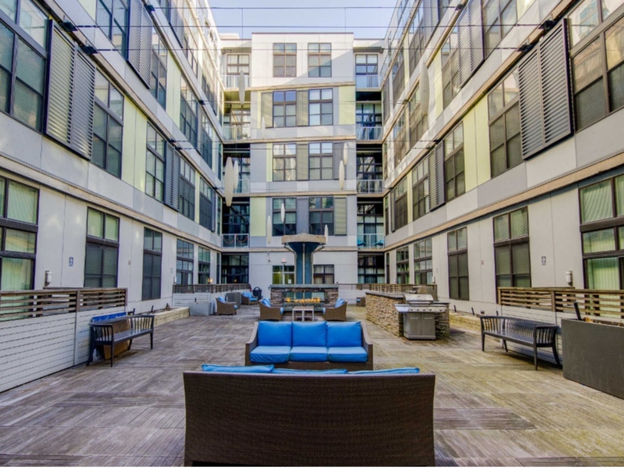 520 Park Image 25