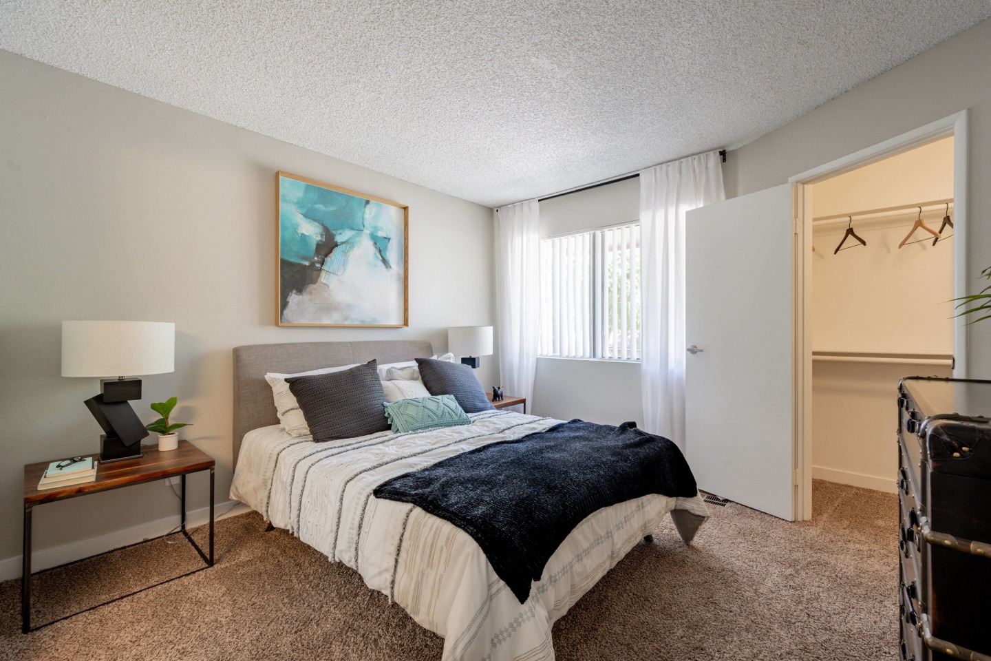 Avana Chandler Image 5