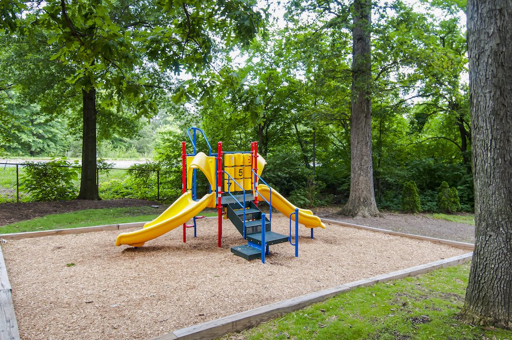 The Chateau Apartments Image 10