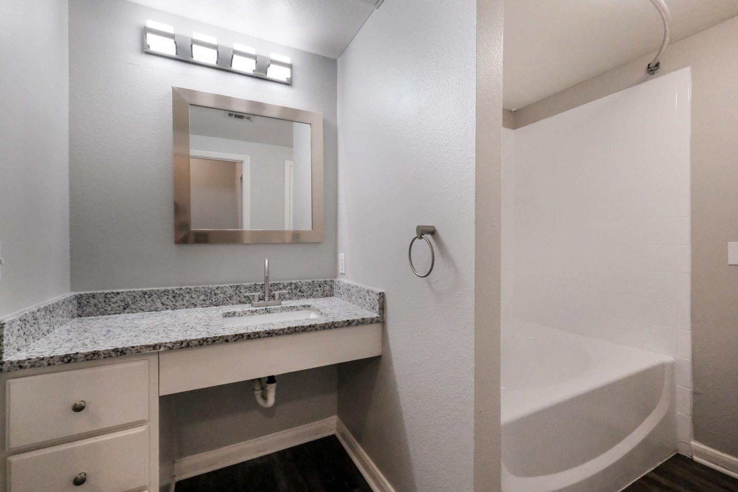 Castle Hills Townhomes Image 3