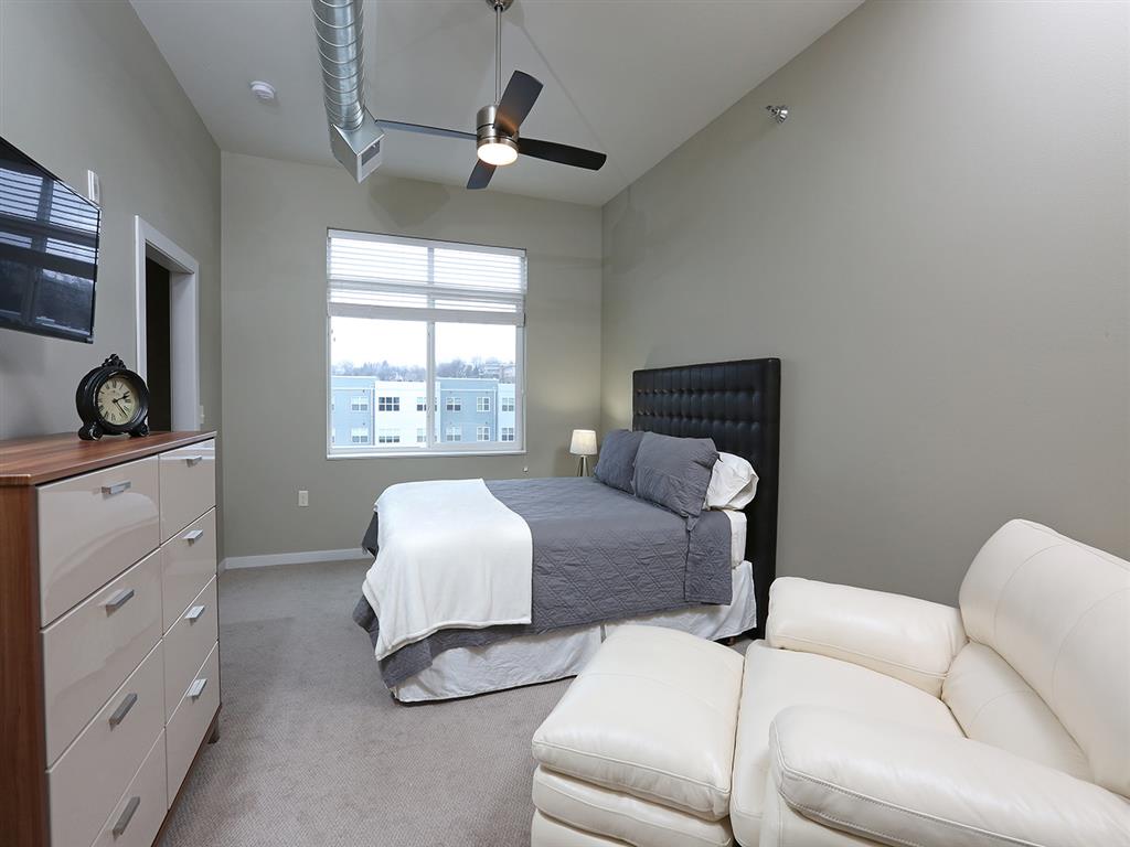 Phillips Avenue Lofts Image 18