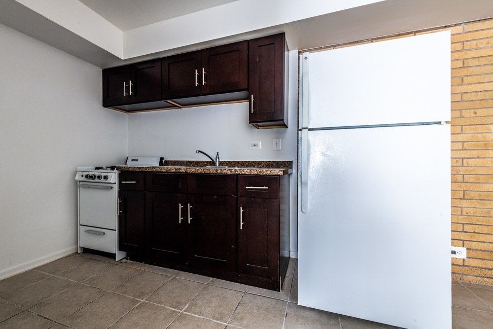 8515 S Green Image 4