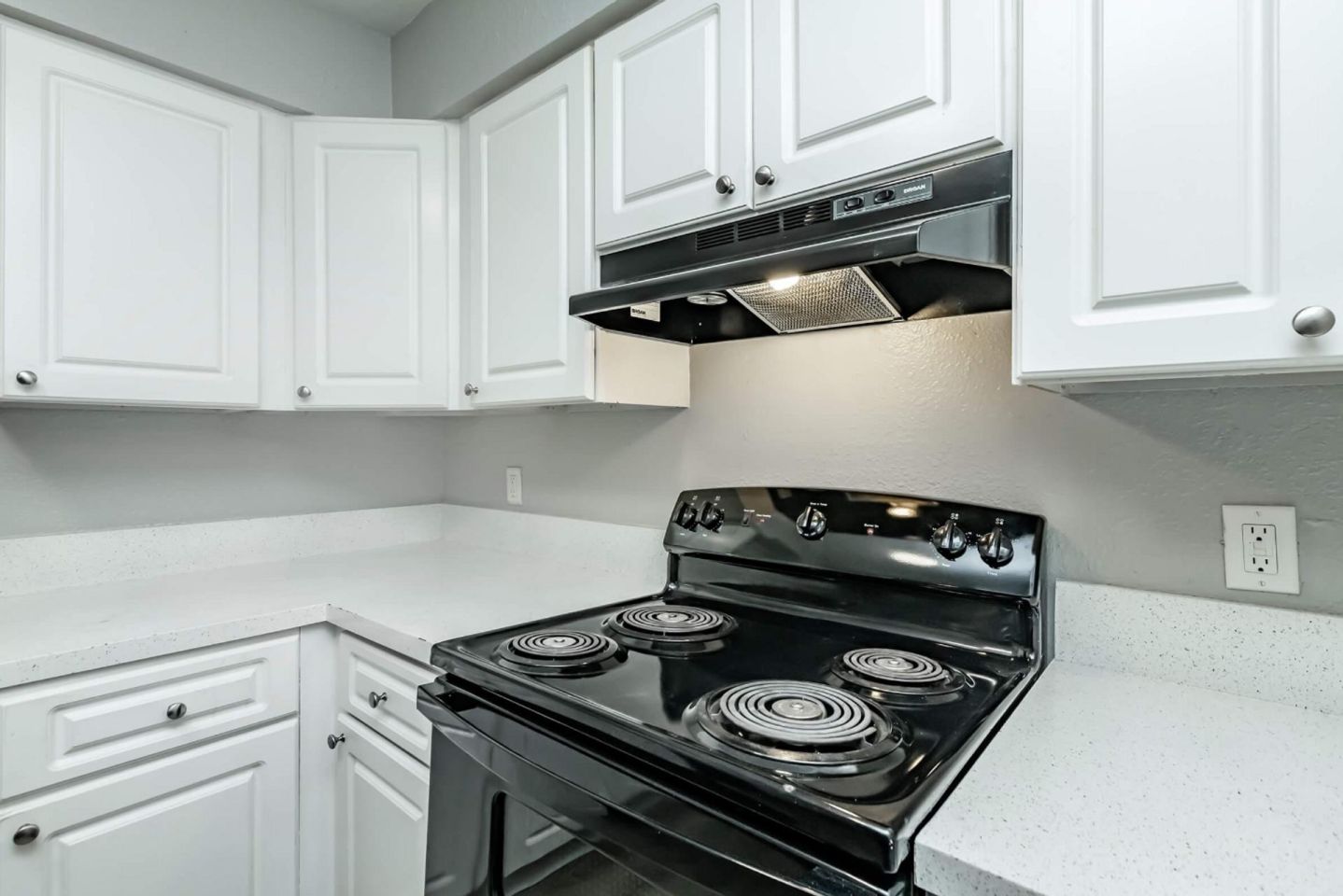 Park Village Apartments Image 14