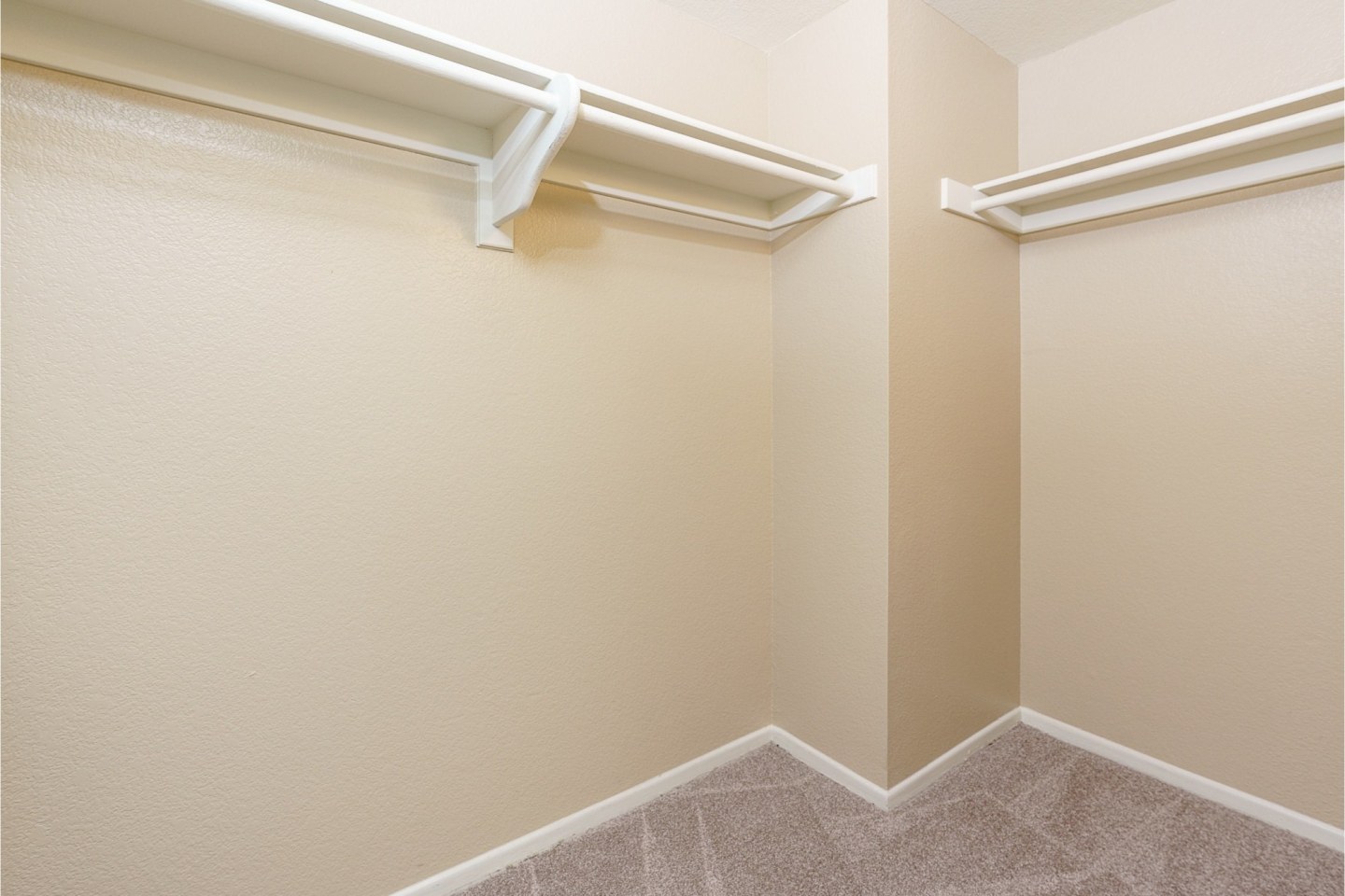 Westlake Canyon Apartments Image 6