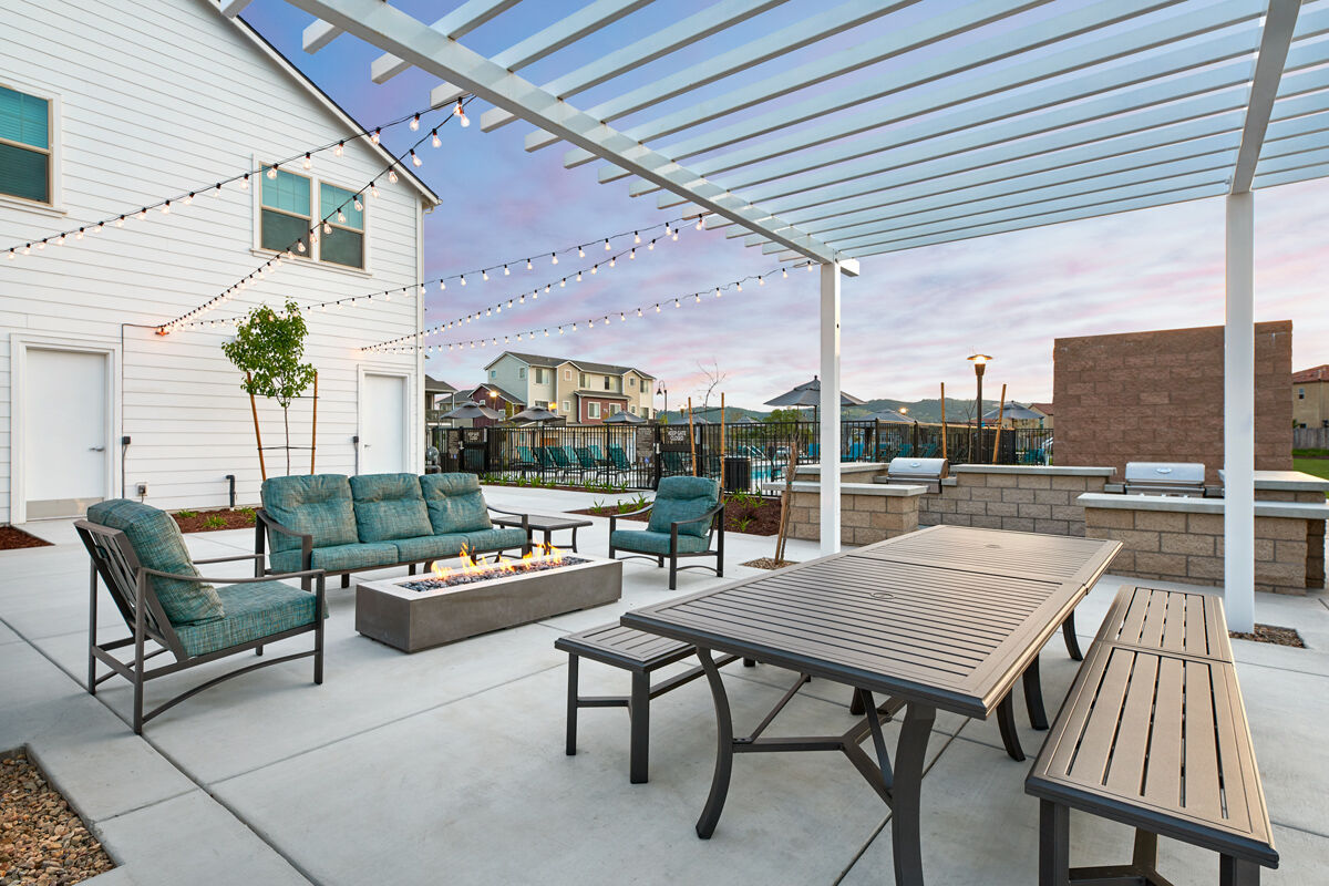 Blue Oak Apartments Image 14