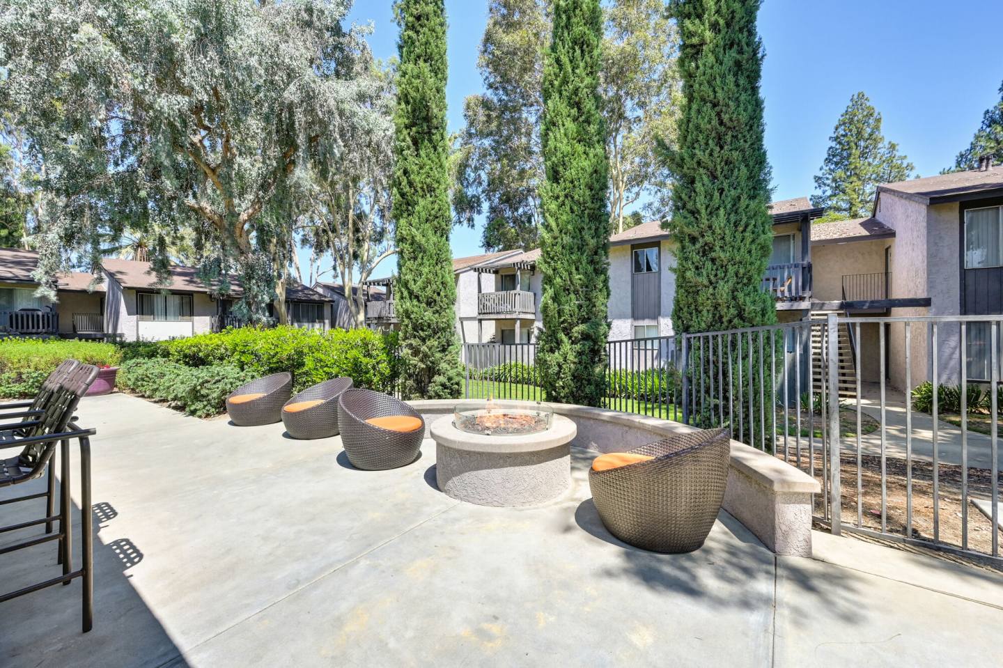 Pinewood Apartments Image 61