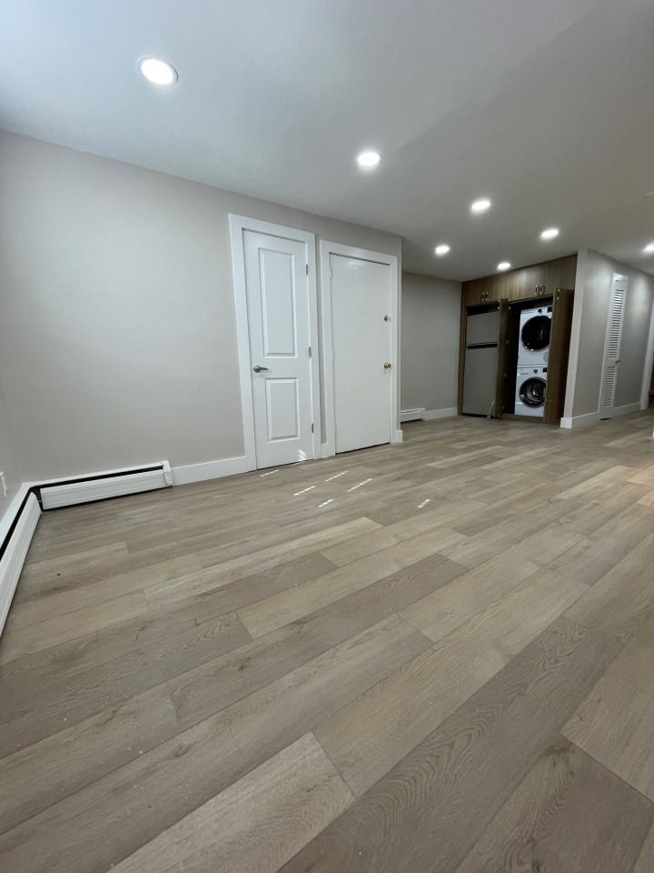 Poplar Street Apartments Image 7
