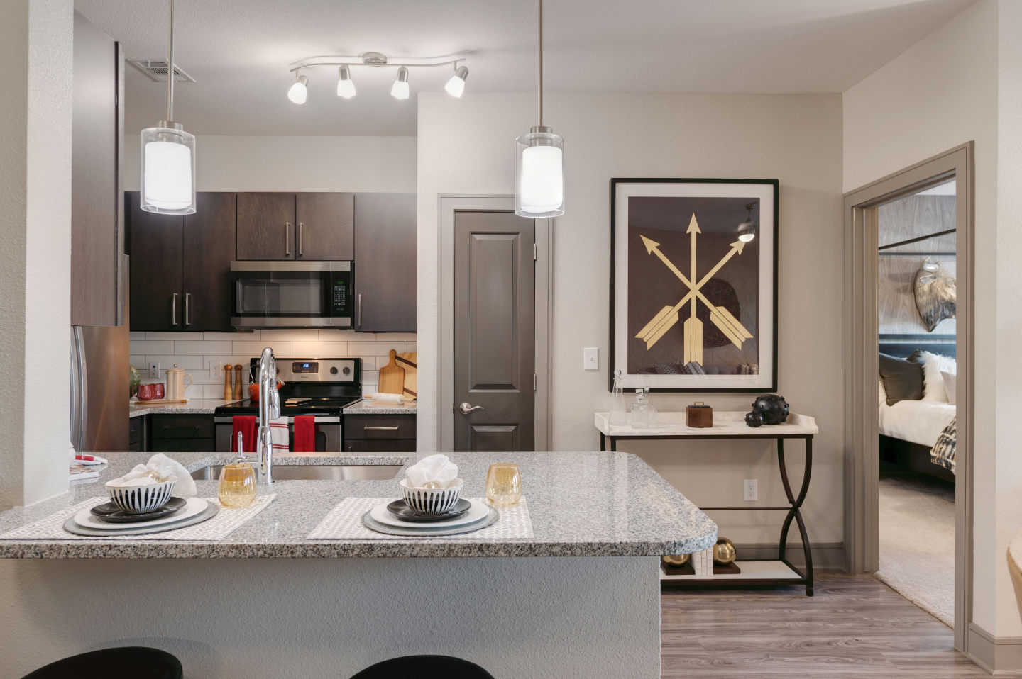 Cortland Luxe Shadow Creek Image 1