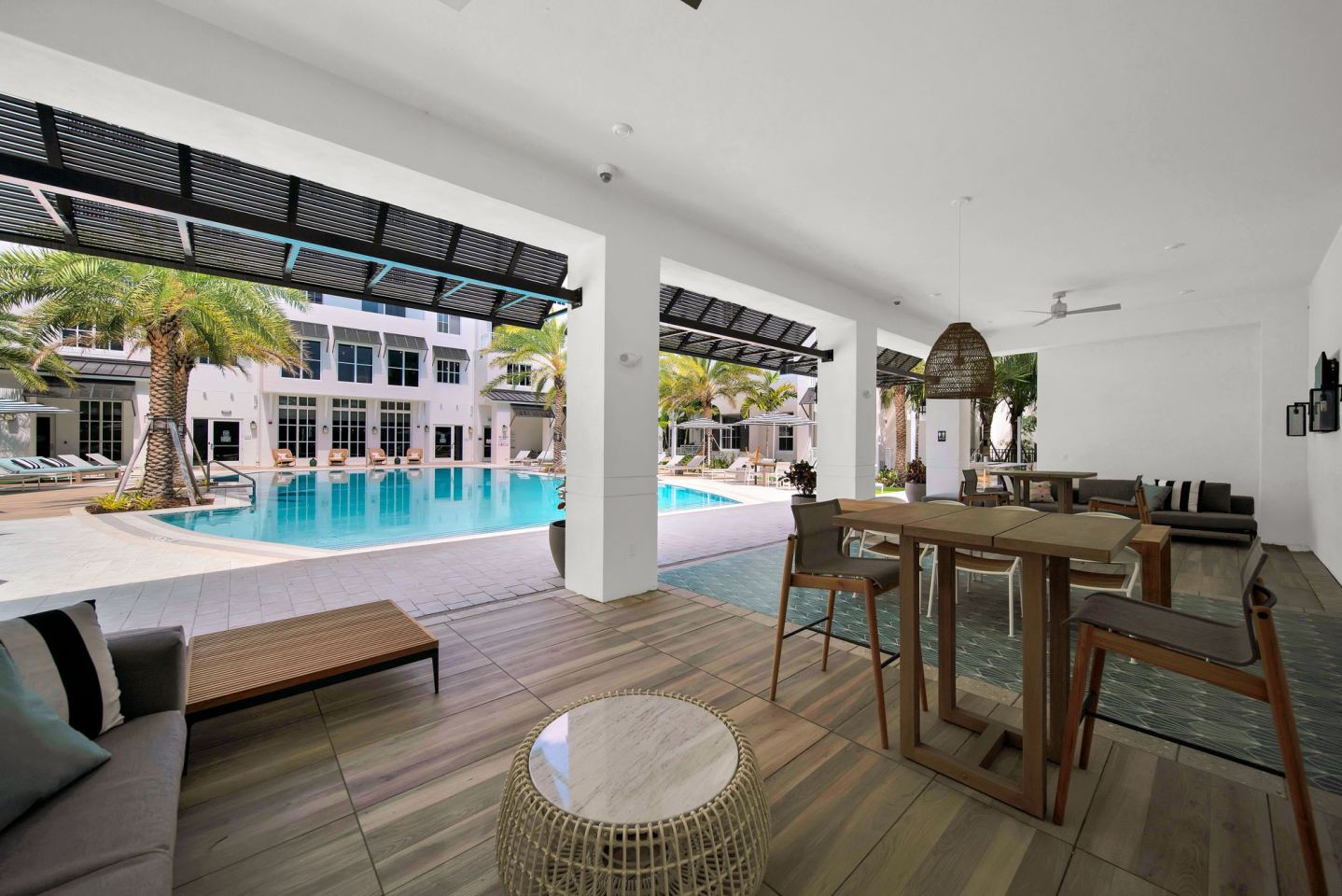 Vesada Luxury Apartment Homes Image 29