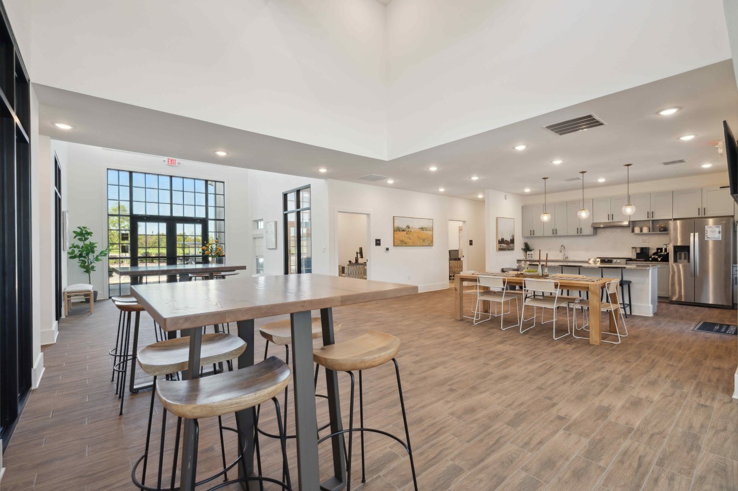 Farmhouse Luxury Apartments Image 56